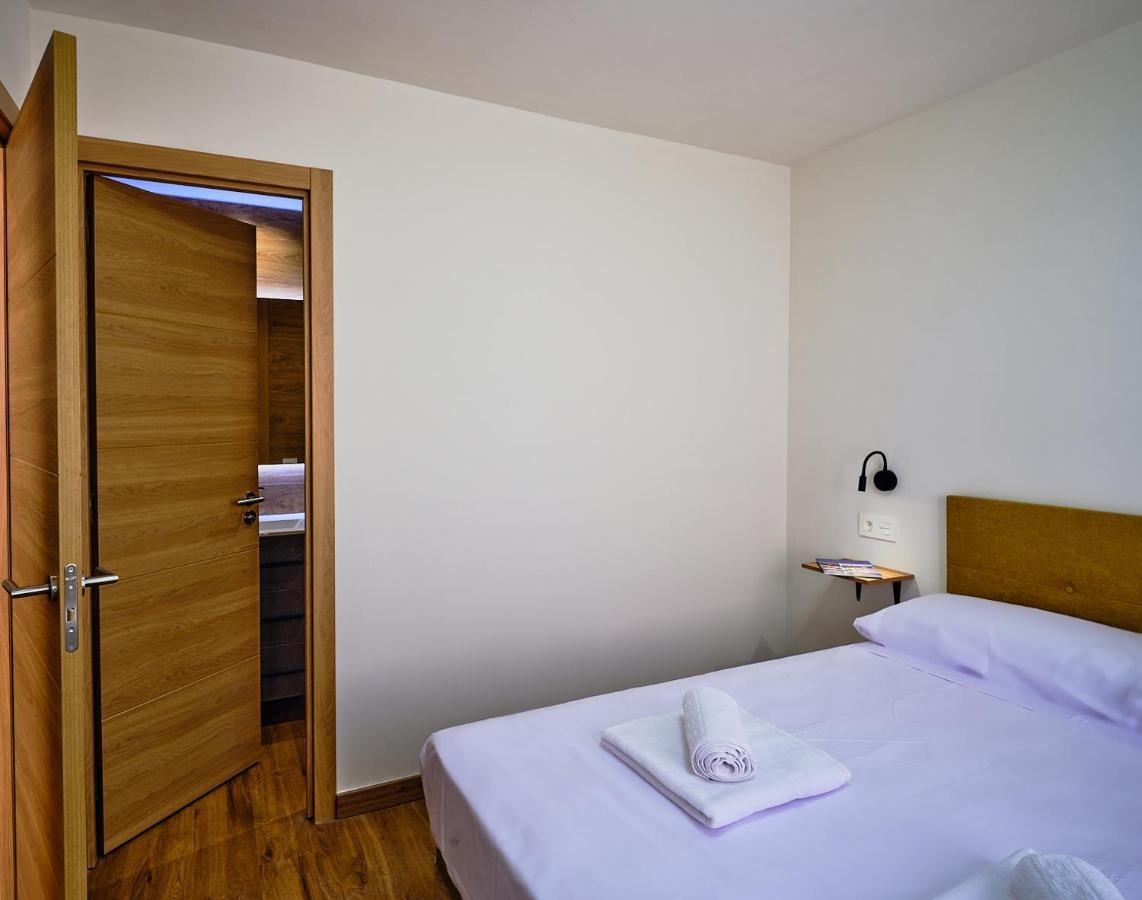 Leo Home- Bright & Centric 3 Bedrooms Apartment With Private Parking Included Малага Экстерьер фото